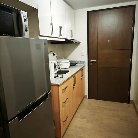 Modern Studio Condo In Heart Of Quezon City