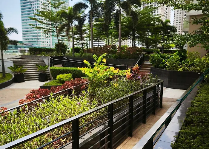 Modern In Heart Of Quezon 3* Manila